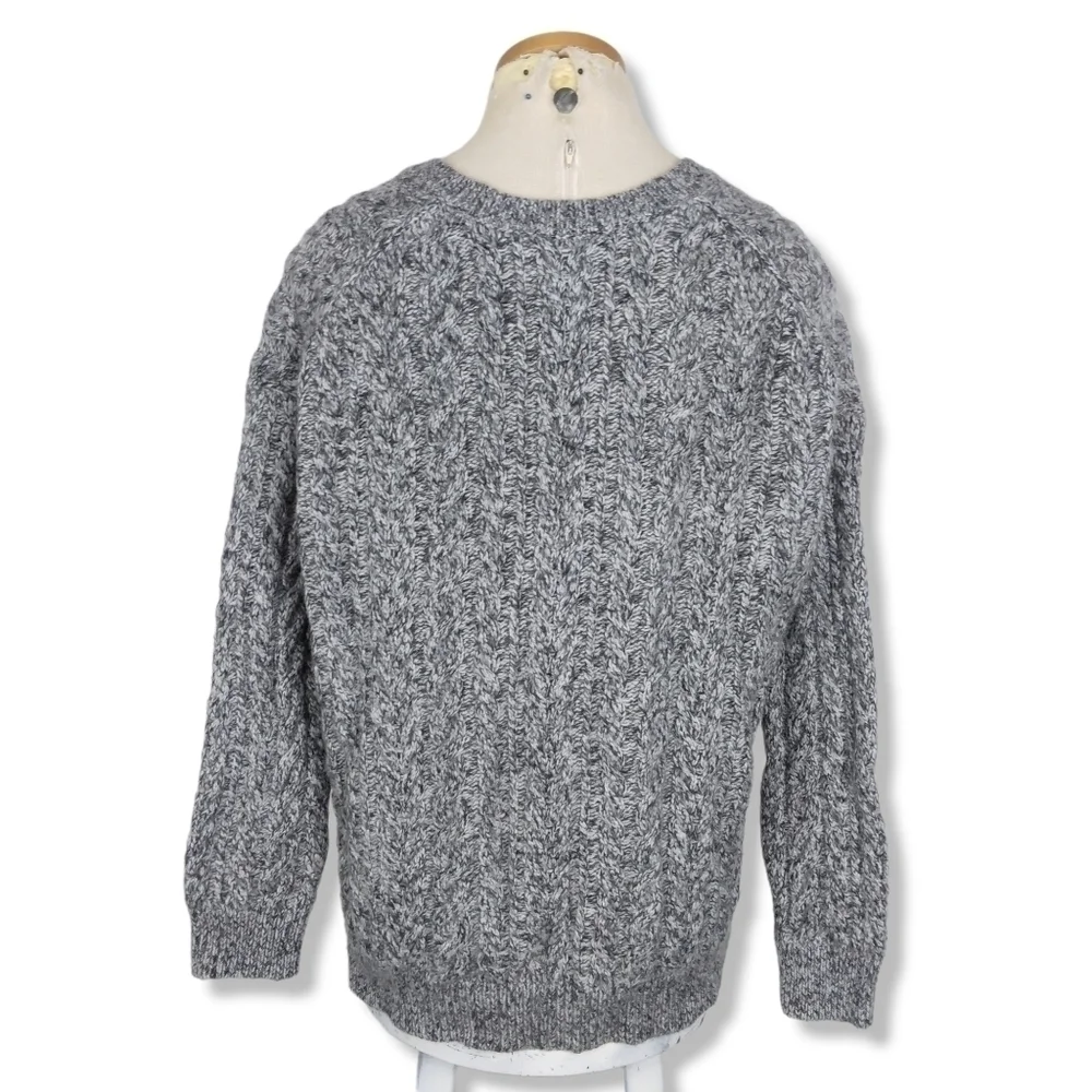 Vince V-Neck Chunky Knit Sweater in Heathered Grey Size XS - Picture 5 of 9